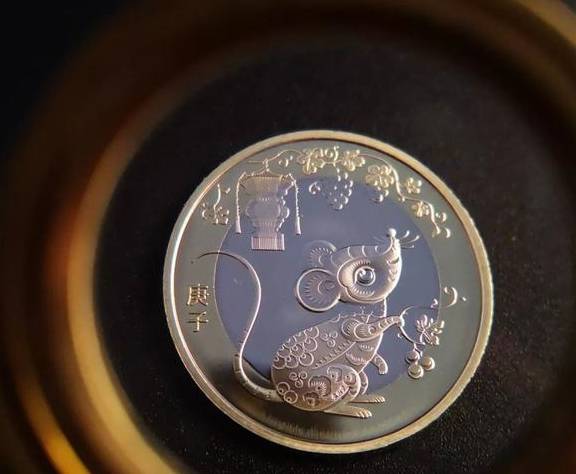 鼠币首日兑换行情坚挺<strong></p>
<p>狗狗币行情</strong>!你兑换了吗?