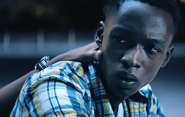 体育元素在电影中的视觉符号<strong></p>
<p>符号交易</strong>,分为体育参与者人物符号和道具符号