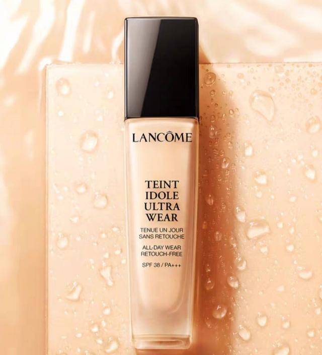 Lamer和LAprairie到底哪款粉底液更值得买呢<strong></p>
<p>numeraire</strong>?