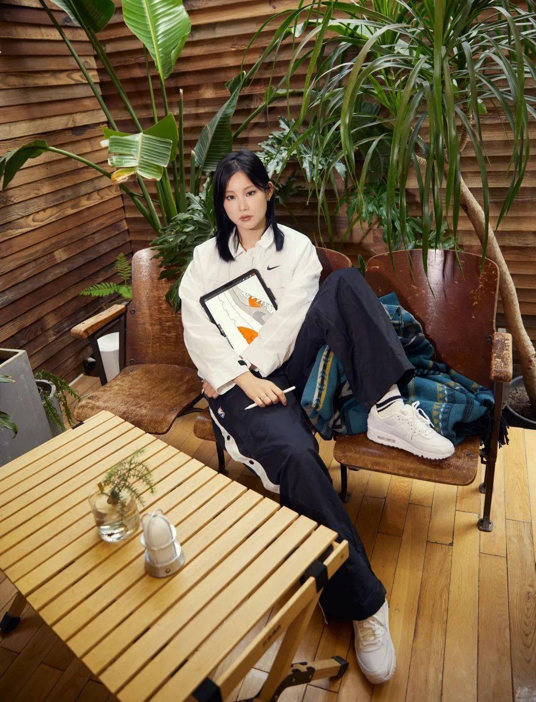 For Her | 她们<strong></p>
<p>numeraire</strong>,正在延续着关于 AIR 的故事