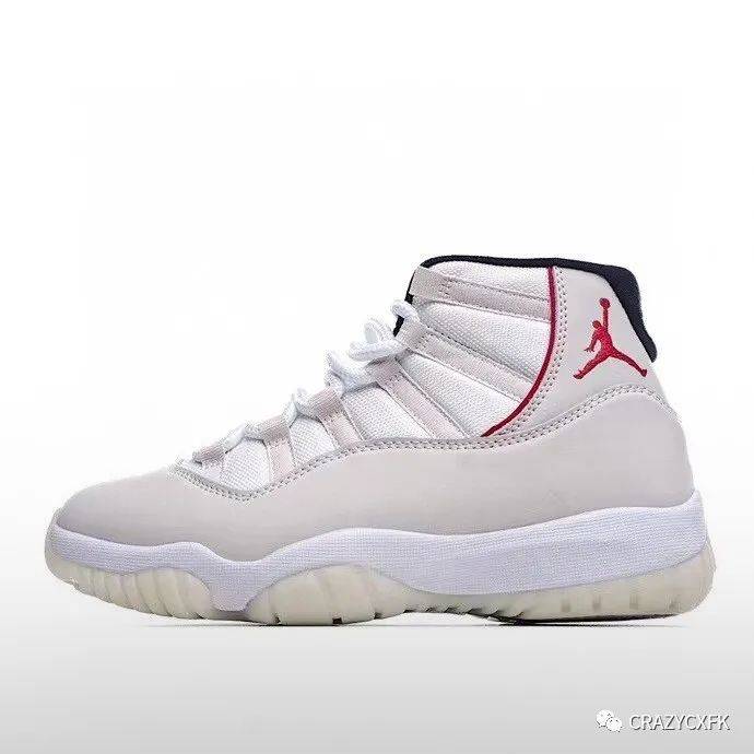 乔丹 Air Jordan 11 Platinum Tint 白红兔八哥碳纤篮球鞋