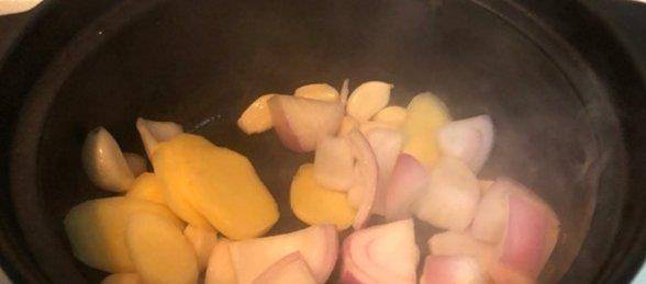 牛蛙煲怎么做如何做好吃