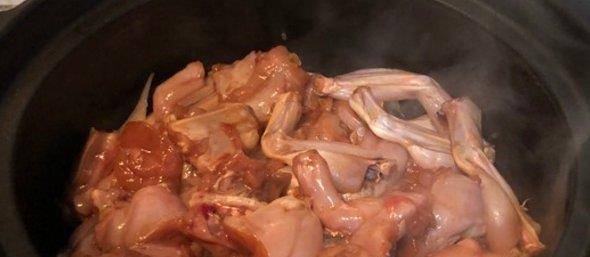 牛蛙煲怎么做如何做好吃