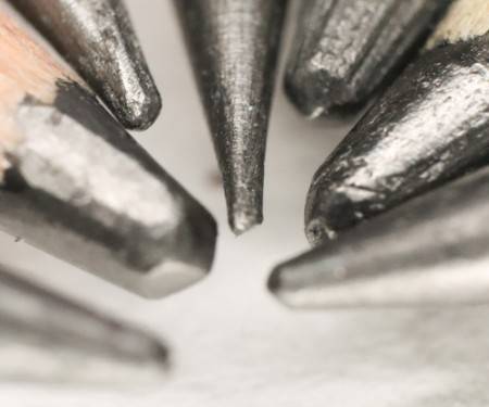 铅手续费是怎么计算的<strong></p>
<p>期货开仓</strong>？铅期货手续费高吗？