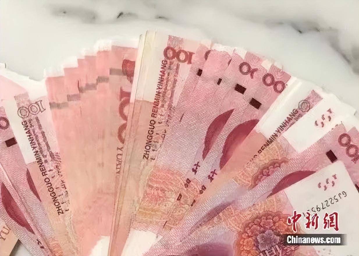 你的年终奖发了吗<strong></p>
<p>工行保本理财</strong>?怎么存更划算?