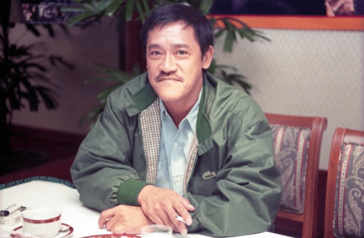 知名影星去世<strong></p>
<p>草根理财</strong>，出道近50年打造无数银幕经典……