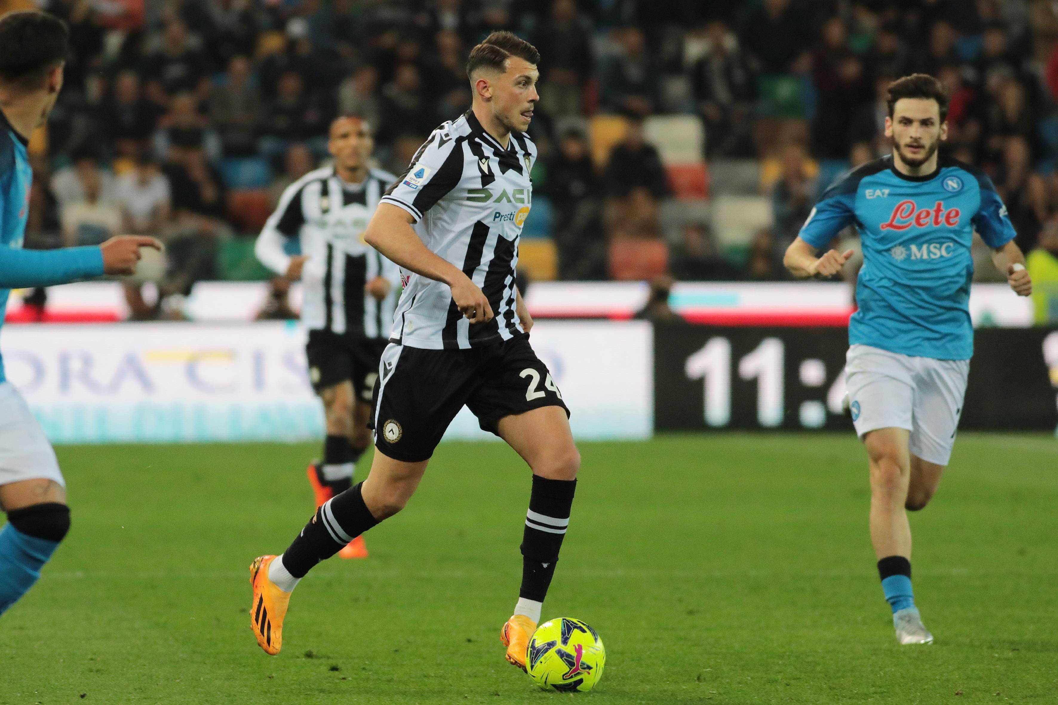 意媒:尤文与那不勒斯竞争萨马尔季奇<strong></p>
<p>欧意</strong>,有意2000万欧先租后买