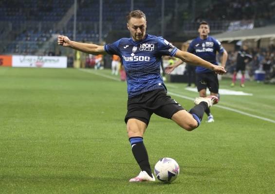 意媒:尤文与英超德甲队争库普梅纳斯<strong></p>
<p>欧意</strong>,亚特兰大要价升至7000万欧