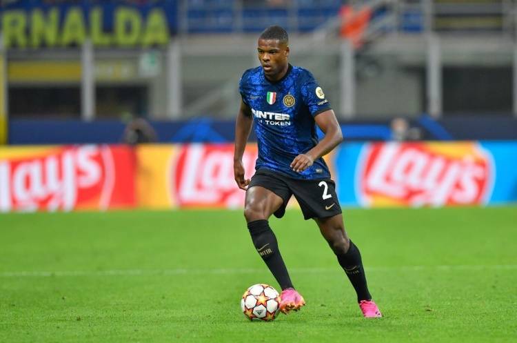 意媒:维拉看上邓弗里斯&转会费2500万欧<strong></p>
<p>欧意</strong>,曼联和西汉姆也有意