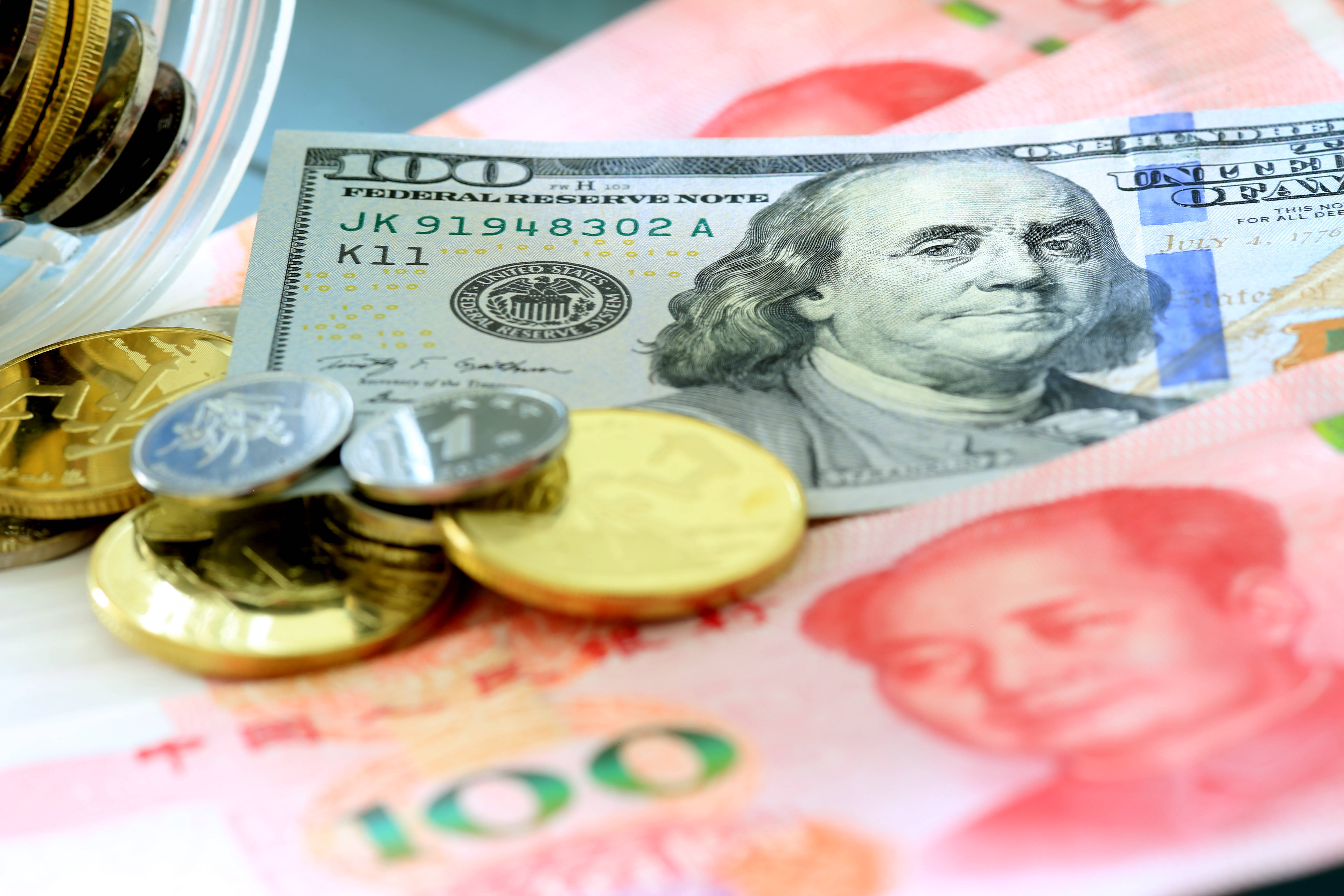 东西问|张礼卿:全球金融安全网中<strong></p>
<p>德行币网</strong>,人民币扮演何种角色?