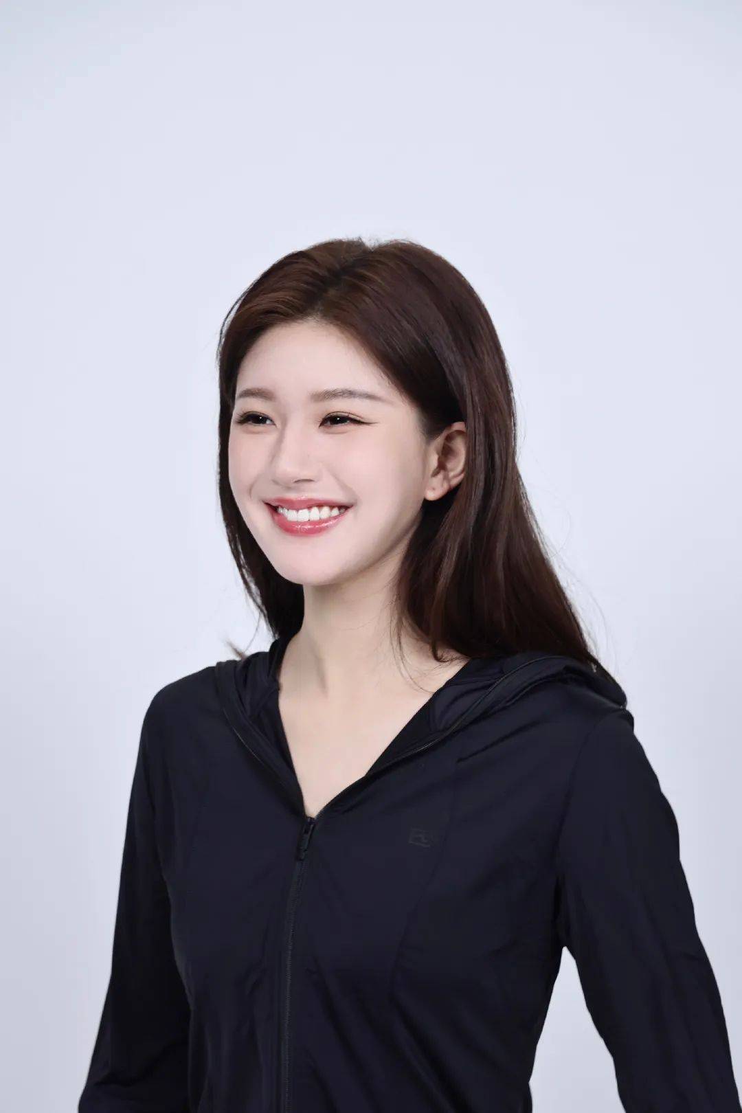 人气小生靠山翻车了<strong></p>
<p>币圈问答</strong>?赵露思碰瓷赵丽颖?刘耀文因私生撞车?徐冬冬退圈了?姨太问答