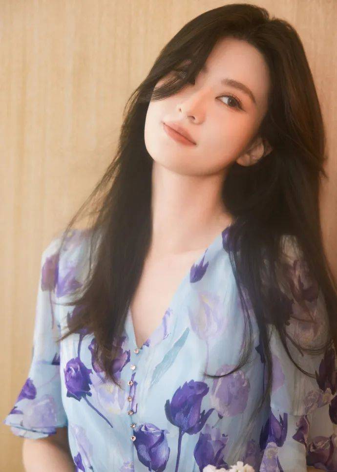 Y演员录节目走光<strong></p>
<p>币圈问答</strong>?乔欣遭助理背刺?葛荟婕算计汪峰?黄子弘退圈?姨太问答