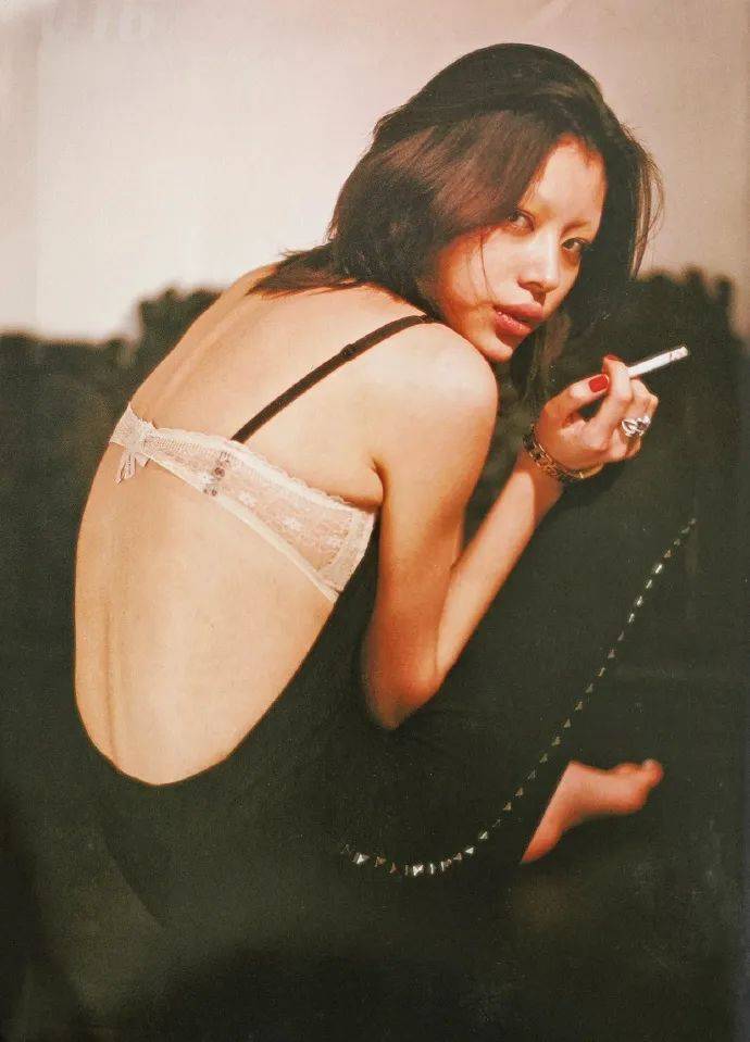 X小生给大花暖床<strong></p>
<p>币圈问答</strong>？汪峰前任太难缠？李溪芮男友打人？斓曦退圈了？姨太问答