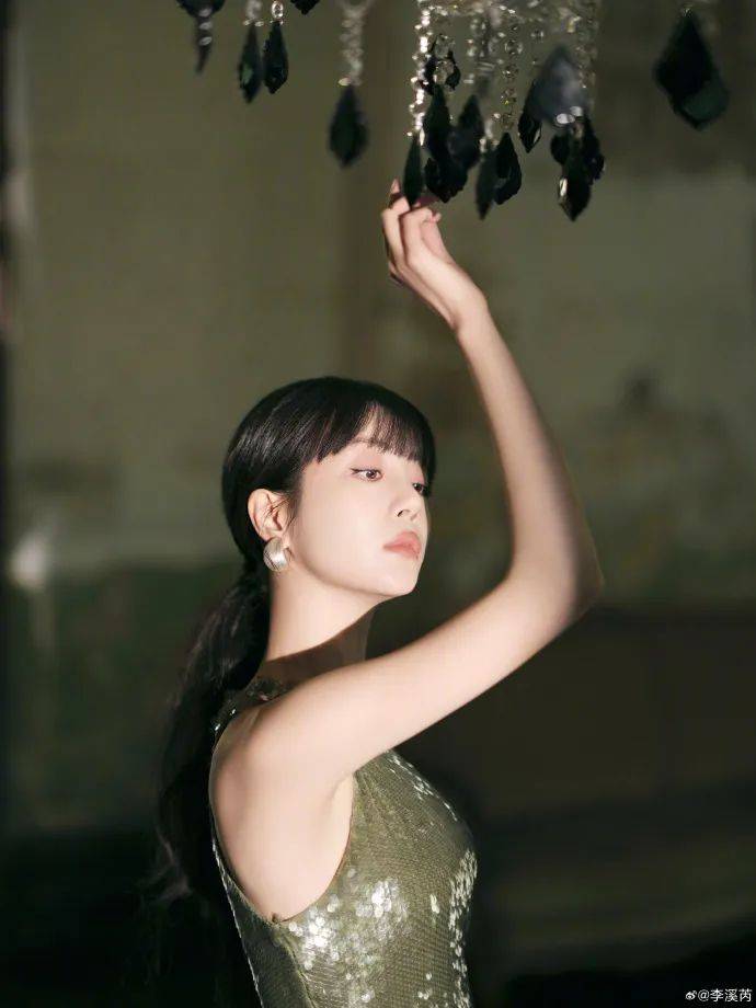 X小生给大花暖床<strong></p>
<p>币圈问答</strong>？汪峰前任太难缠？李溪芮男友打人？斓曦退圈了？姨太问答