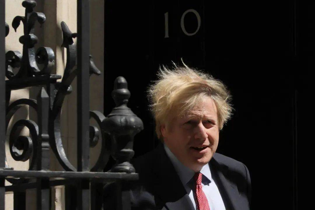 军事 | 泽连斯基开了前所未有大口子<strong></p>
<p>模拟炒币大赛</strong>,这事问过约翰逊吗?