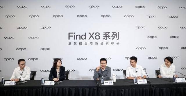 OPPO想“截胡”苹果存量用户<strong></p>
<p>模拟炒币大赛</strong>，高端手机战火蔓延海外