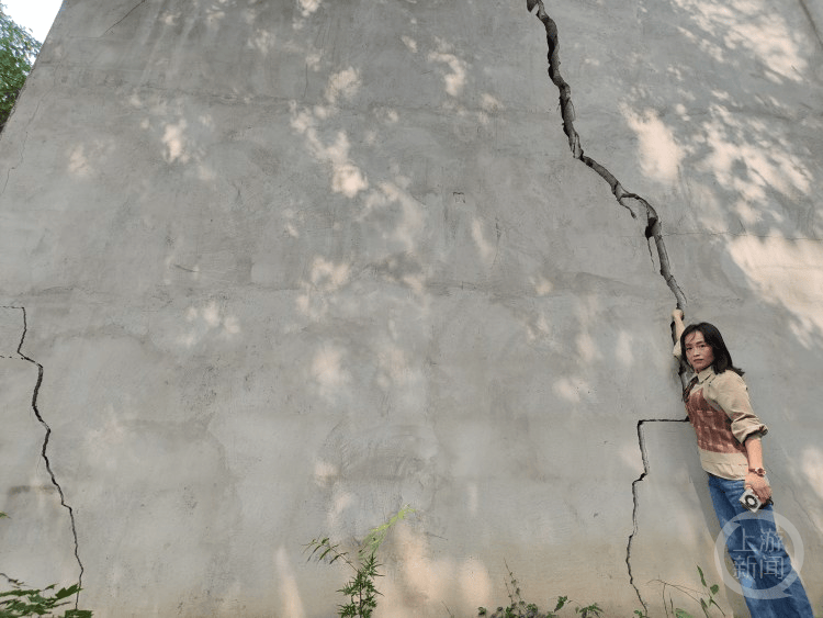 “放炮采石”之痛:一个村庄和水泥公司的19年矛盾与博弈