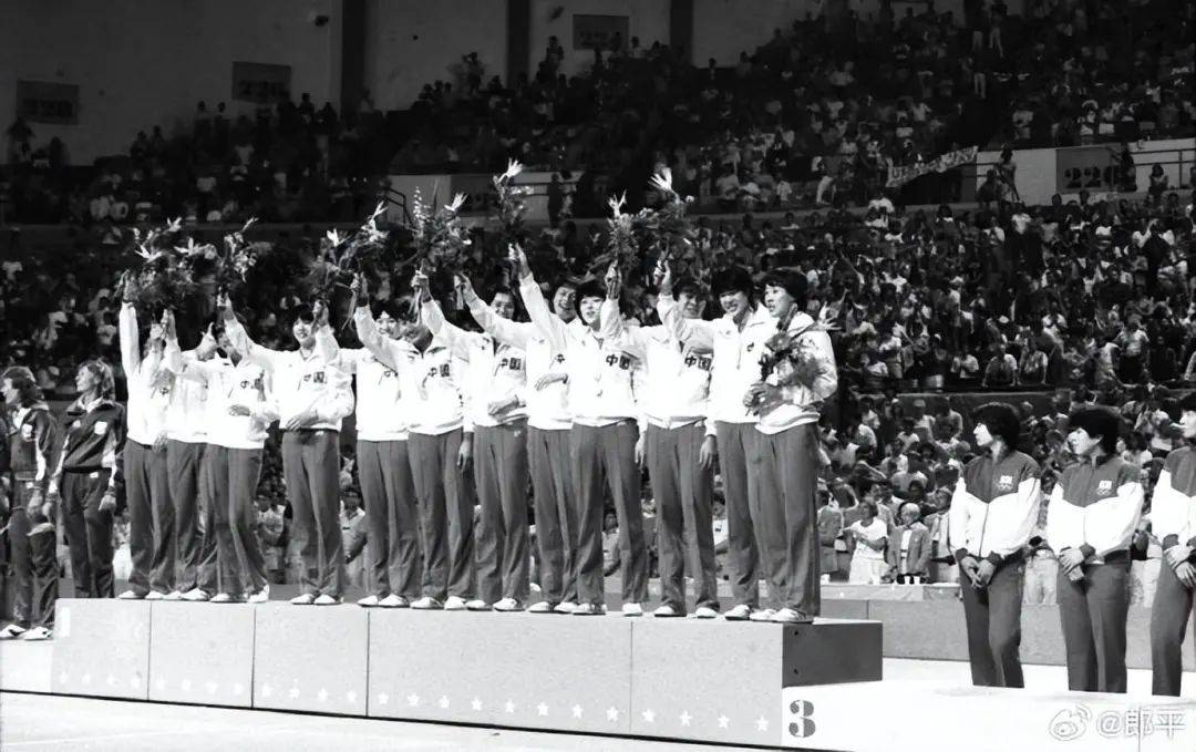 一路走好<strong></p>
<p>搜币</strong>！郎平突然发文……