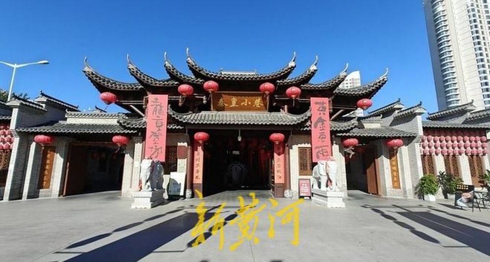 秦皇岛一网红夜市被指违规占用规划绿地却经营4年之久<strong></p>
<p>币圈媒体价格表</strong>,当地回应:无审批手续 | 刚调查