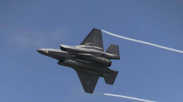 美军:飞行员慌乱中弃机弹射时<strong></p>
<p>币圈媒体价格表</strong>,F-35战机并未失控