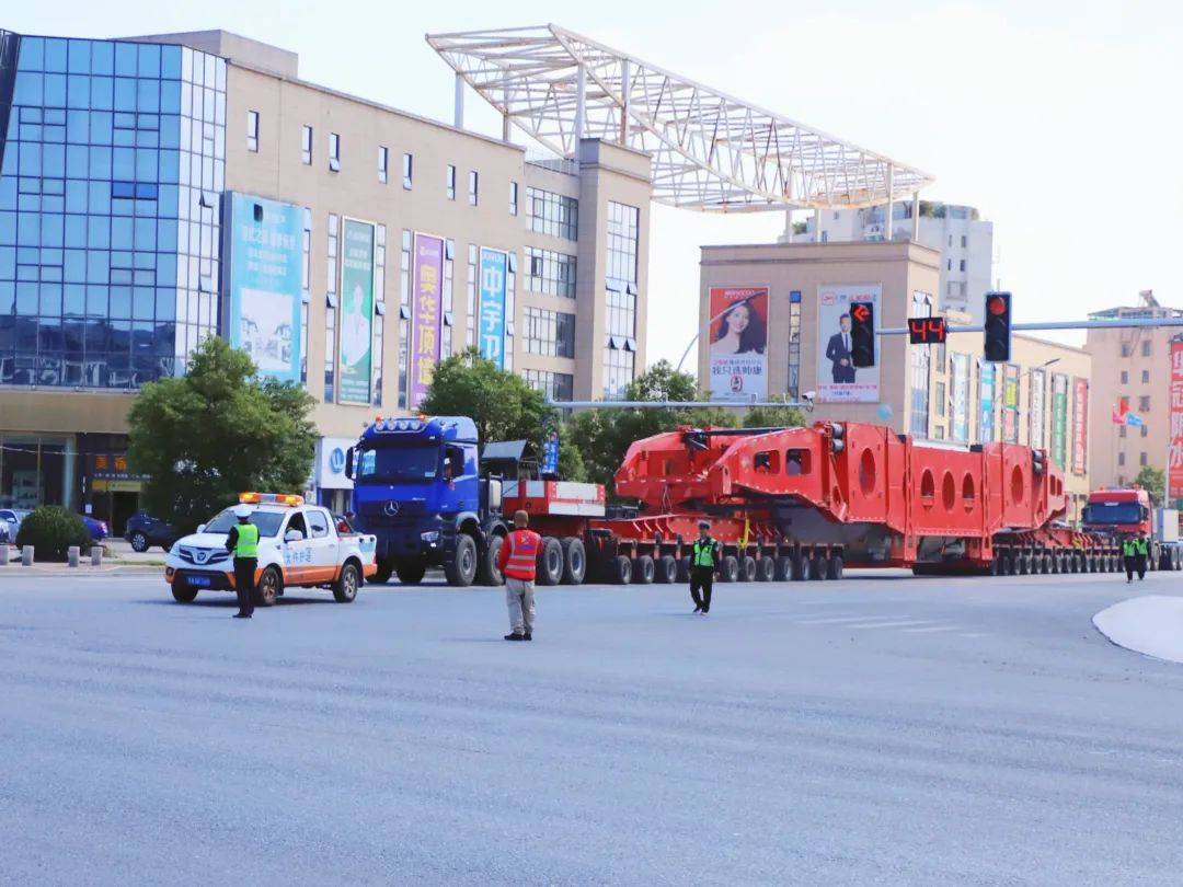 “巨无霸”再现江西<strong></p>
<p>币圈媒体价格表</strong>！这回重达428吨！