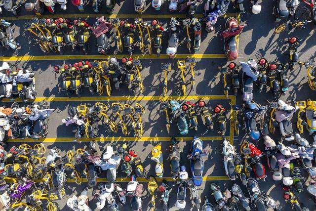 潮声丨新国标<strong></p>
<p>币圈媒体价格表</strong>,管得住狂奔的“小电驴”吗?