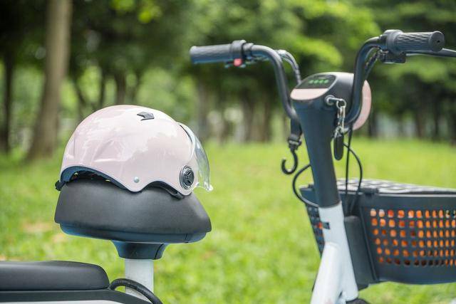 潮声丨新国标<strong></p>
<p>币圈媒体价格表</strong>,管得住狂奔的“小电驴”吗?