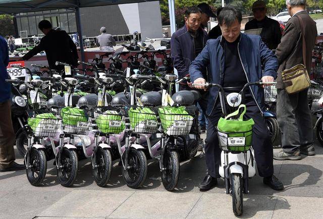 潮声丨新国标<strong></p>
<p>币圈媒体价格表</strong>,管得住狂奔的“小电驴”吗?