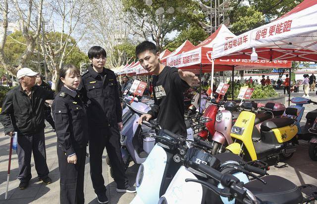 潮声丨新国标<strong></p>
<p>币圈媒体价格表</strong>,管得住狂奔的“小电驴”吗?