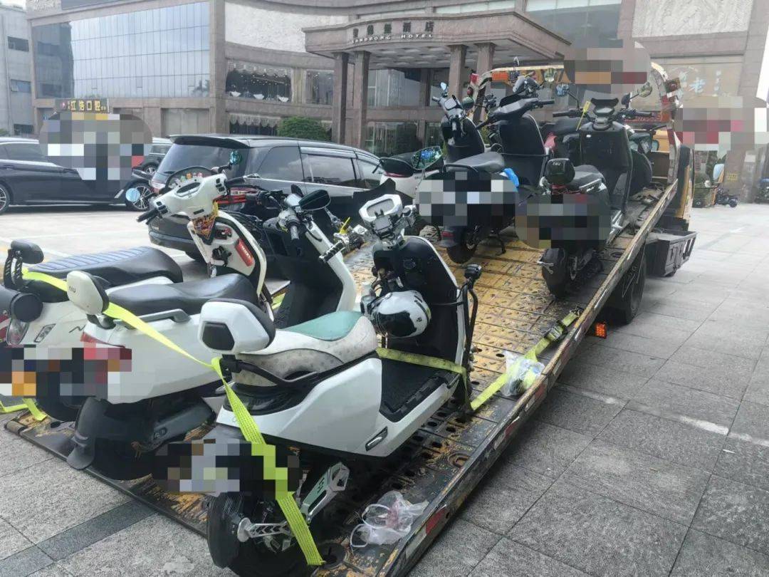 惨痛<strong></p>
<p>链圈</strong>!一人身亡!深圳多名学生骑电动车发生意外