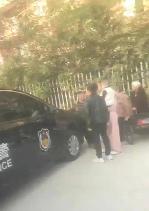 “女子去前夫家探望小孩被杀害?”警方通报:王某(男<strong></p>
<p>链圈</strong>,36岁)已被抓获