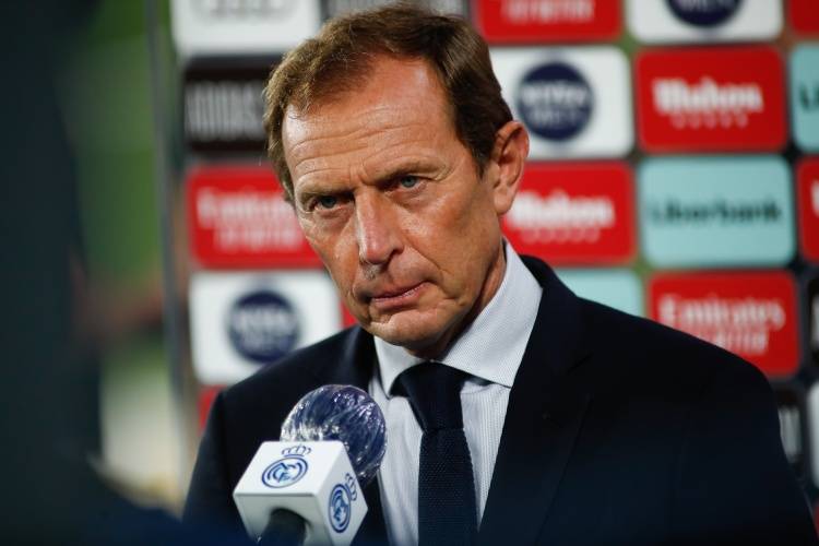 米兰欧冠客场3-1击败皇马<strong></p>
<p>币圈</strong>,成为历史上唯一能两次在欧冠客场进皇马至少3球的球队