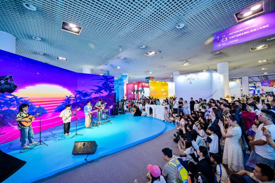 83.39亿元<strong></p>
<p>币圈</strong>!15万人次!详情→