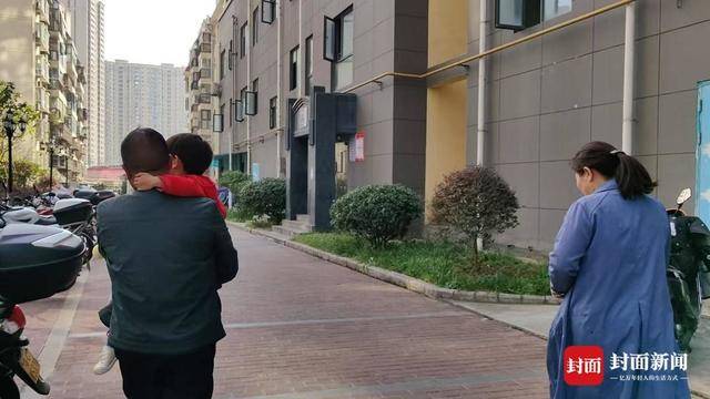 雇主突然失联<strong></p>
<p>残破币兑换</strong>,月嫂带女婴回家抚养三年 女儿埋怨“待外人更好”