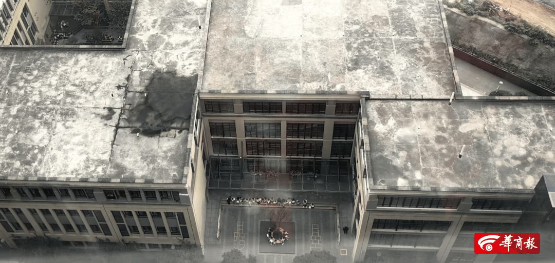 西安一小学停电四天<strong></p>
<p>币圈馀额宝</strong>，多方不及时处理，学生无奈雾霾天室外上课！最新→