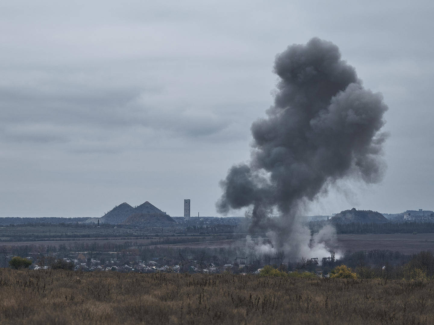 今冬将成俄乌冲突分水岭？ 特朗普胜选后俄乌加速“抢地盘”<strong></p>
<p>币圈电报群</strong>，东线一天内107起冲突