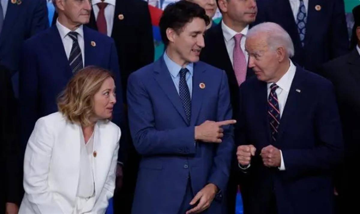 G20峰会“全家福”史上第一次重拍<strong></p>
<p>币橙测评</strong>，拜登赶上任内最后一张“大合影”，此前白宫否认“被冷落”