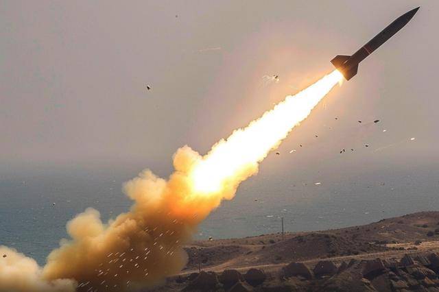 普京刚批准核学说<strong></p>
<p>币橙测评</strong>,本土就遭美制导弹袭击,战术核武器已在弦上?