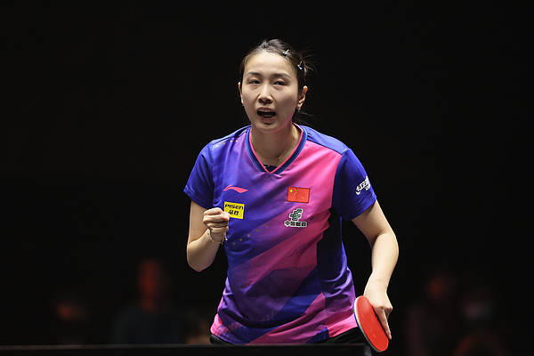 WTT福冈总决赛|钱天一、王艺迪携手晋级女单八强