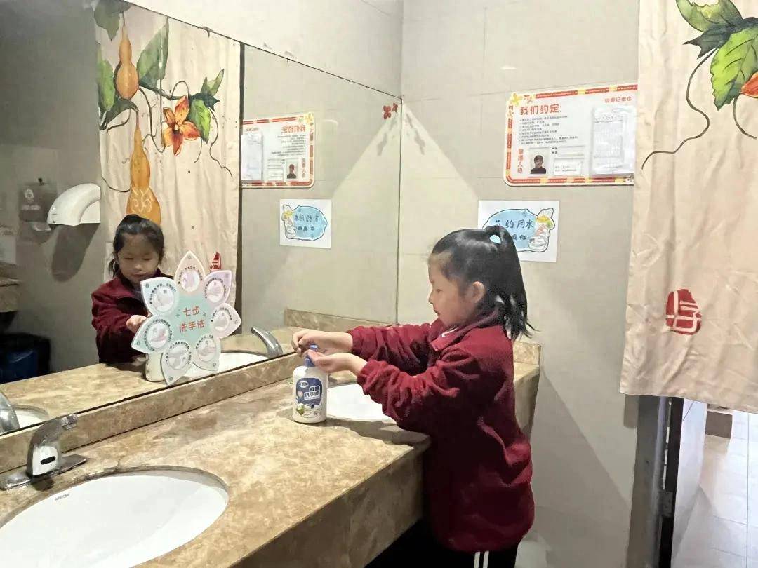 “儿子六年级<strong></p>
<p>币赛</strong>，只在学校上过一次…”不少家长愁煞：我家也是！真的这么难？