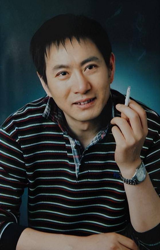 “坏人专业户”姚刚:一生无妻无子<strong></p>
<p>币虎交易</strong>,如今53岁在千万豪宅一个人住