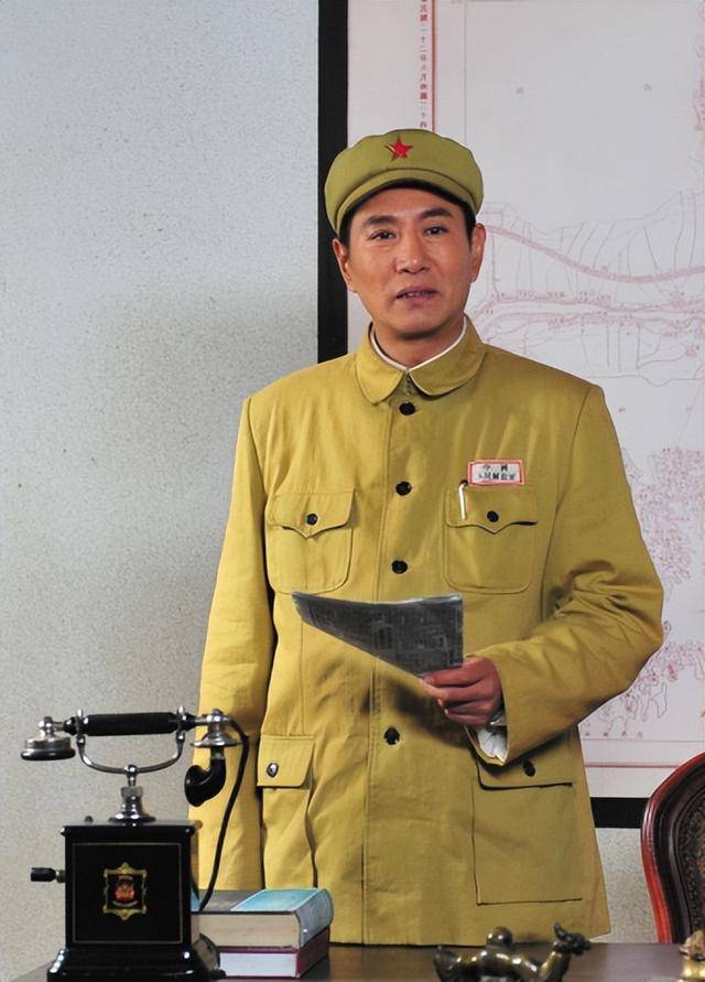 “坏人专业户”姚刚:一生无妻无子<strong></p>
<p>币虎交易</strong>,如今53岁在千万豪宅一个人住