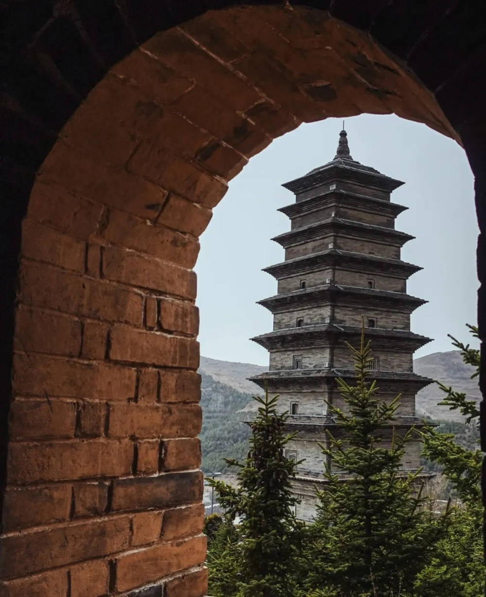 山西饭店上热搜<strong></p>
<p>币虎交易</strong>！网友：啥？你们平时都搁这儿吃饭？