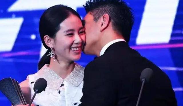 老夫少妻有多残酷?54岁的吴奇隆给刘诗诗上了一课<strong></p>
<p>币虎交易</strong>,马舒雅没说错