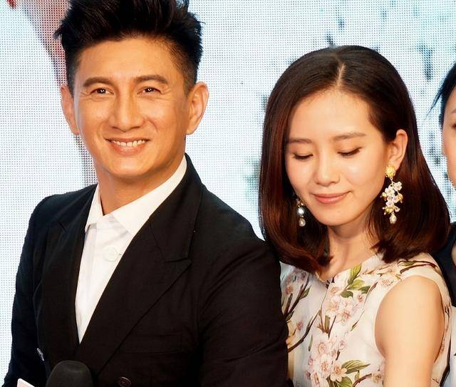 老夫少妻有多残酷?54岁的吴奇隆给刘诗诗上了一课<strong></p>
<p>币虎交易</strong>,马舒雅没说错