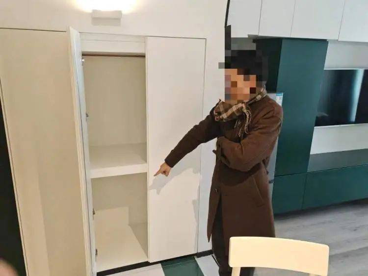 只因怀疑女友<strong></p>
<p>币币交易技巧</strong>，上海一男子竟如此报复，刑拘！