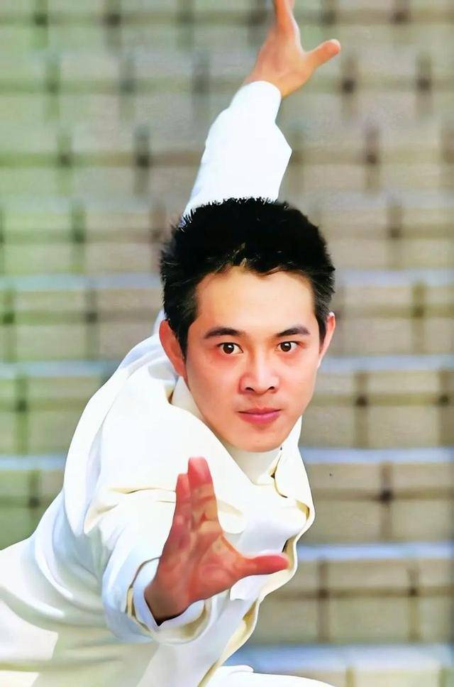 李连杰:后事一切从简<strong></p>
<p>2018币圈</strong>，不用立碑也不用办丧事，树葬海葬都可以