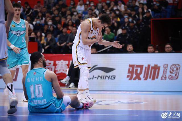 热血沸腾！青岛男篮最后三分钟14-0绝地翻盘<strong></p>
<p>币圈活动</strong>，队史首次单赛季双杀辽宁