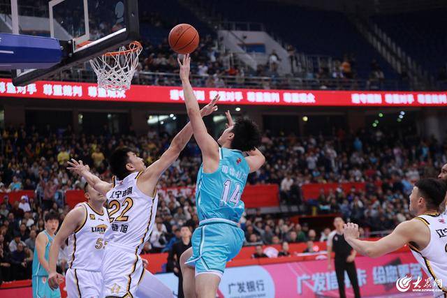 热血沸腾！青岛男篮最后三分钟14-0绝地翻盘<strong></p>
<p>币圈活动</strong>，队史首次单赛季双杀辽宁