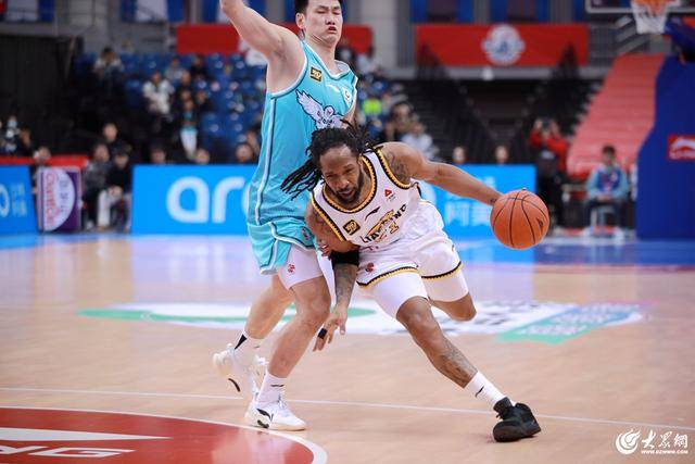 热血沸腾！青岛男篮最后三分钟14-0绝地翻盘<strong></p>
<p>币圈活动</strong>，队史首次单赛季双杀辽宁